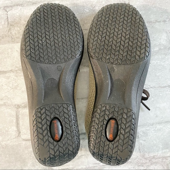 A’rcopedico Tan Athletic Shoes - Picture 4 of 4